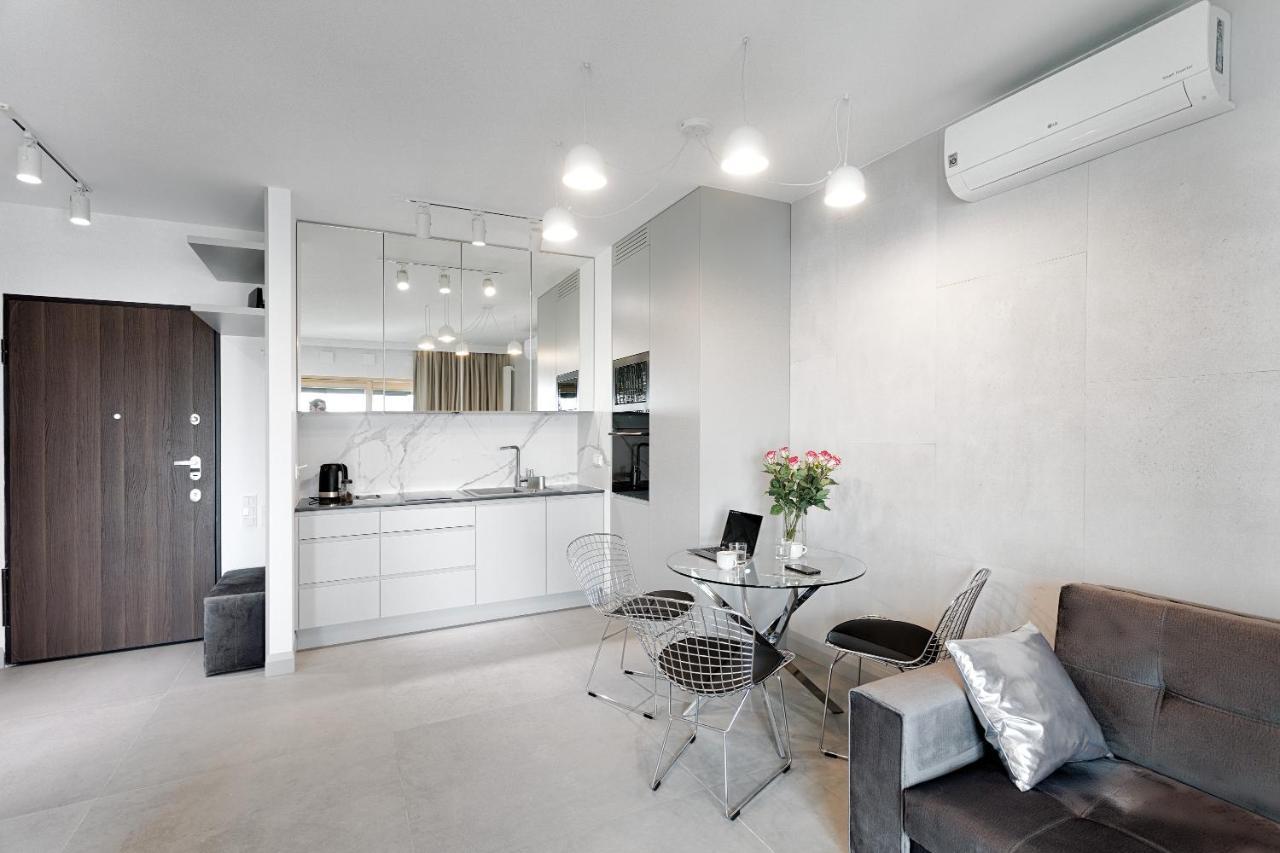 Mennica Residence Luxury Location 华沙 外观 照片