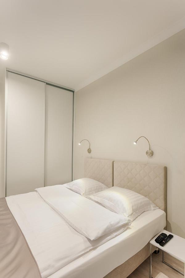 Mennica Residence Luxury Location 华沙 外观 照片