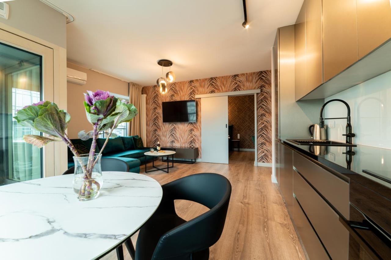 Mennica Residence Luxury Location 华沙 外观 照片