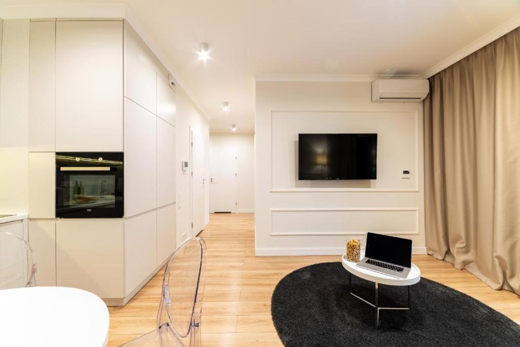 Mennica Residence Luxury Location 华沙 外观 照片